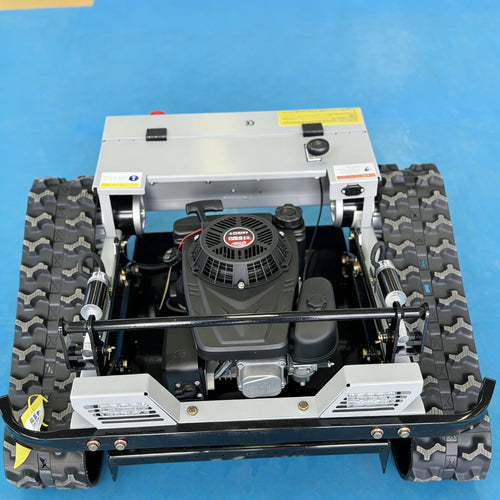 Jining GC-690 Compact Gasoline RC Crawler Mower For Africa Farm / Middle East Garden