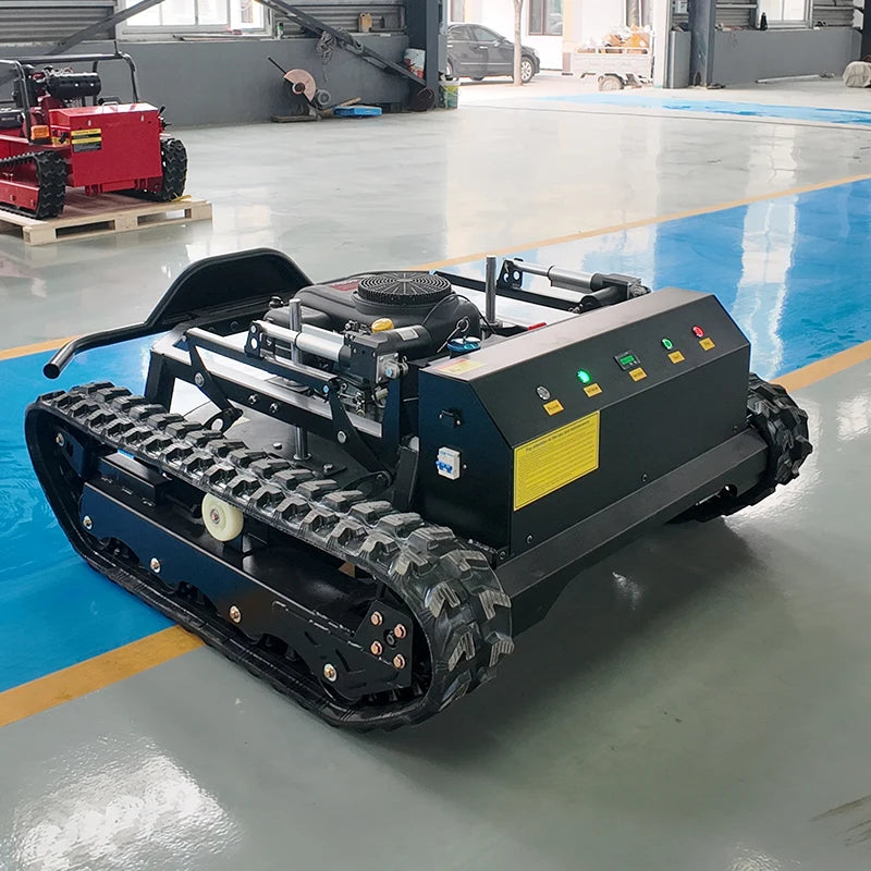 Jining GT-2330 Tracked Crawler Robotic Lawn Mower Slope Performance For Africa Farm / Middle East Garden